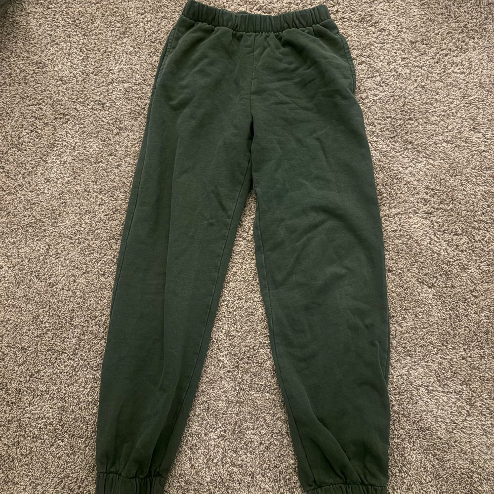 Brandy Melville Green sweatpants